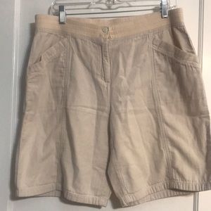 Cotton khaki shorts